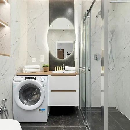 Stylish Near The Bonarka Shopping Center In Cracow By Renters *