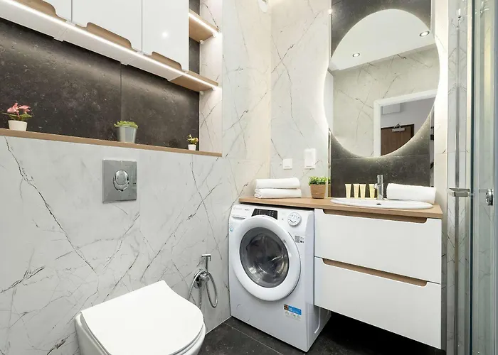 Stylish Near The Bonarka Shopping Center In Cracow By Renters Appartamento *