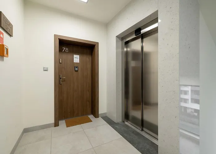 Stylish Near The Bonarka Shopping Center In Cracow By Renters