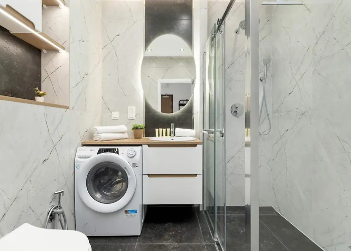 Stylish Near The Bonarka Shopping Center In Cracow By Renters *